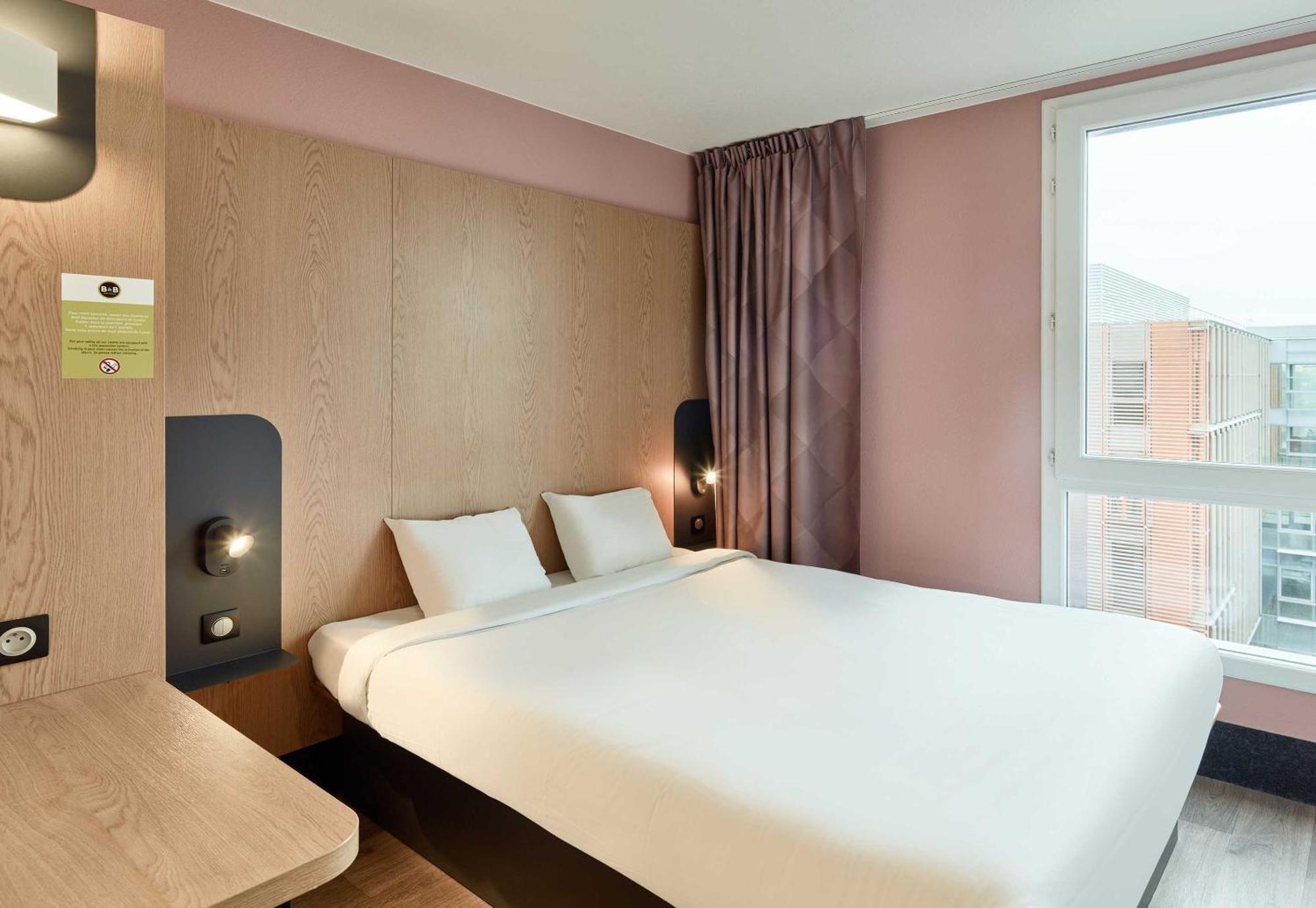 B&B HOTEL Orly Chevilly Marché International Exterior foto